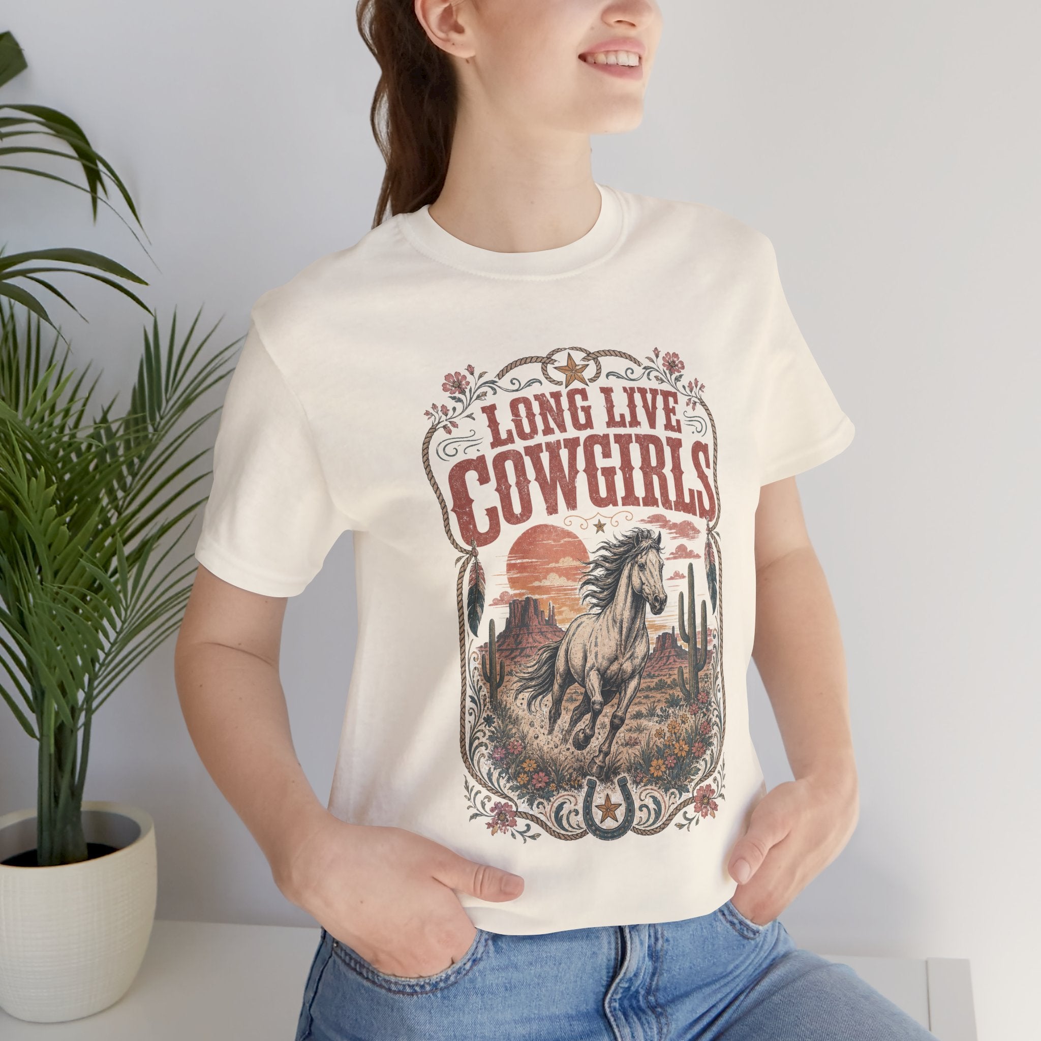 Long Live Cowgirls Graphic T-Shirt — Western Horse Rodeo Tee
