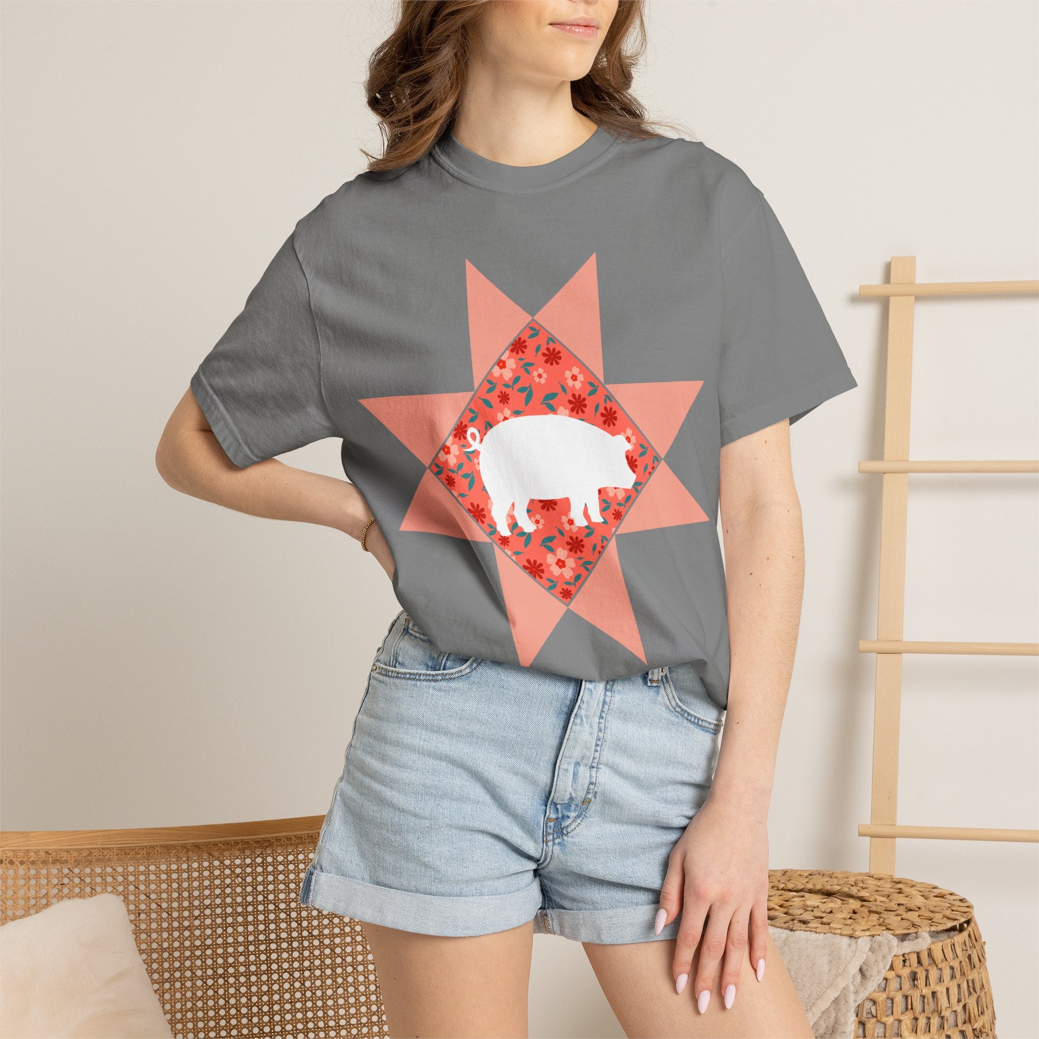Pig Silhouette Star Quilting T-Shirt — Floral Farm Animal Tee